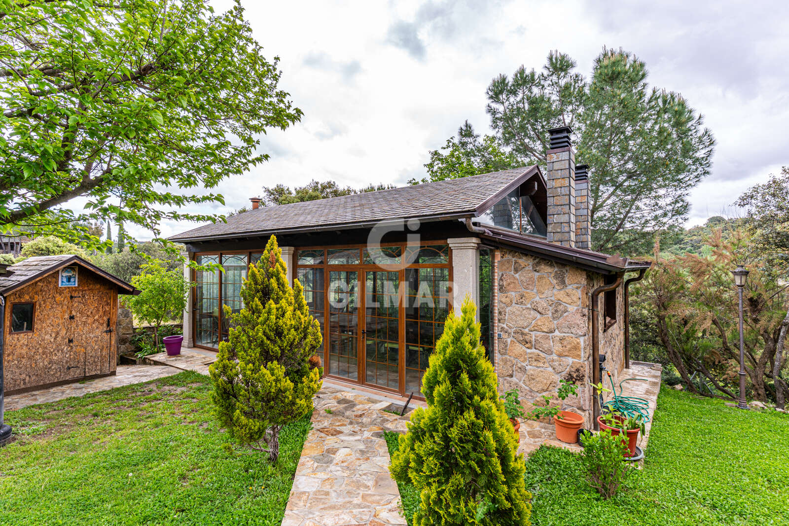 Property slider Gilmar