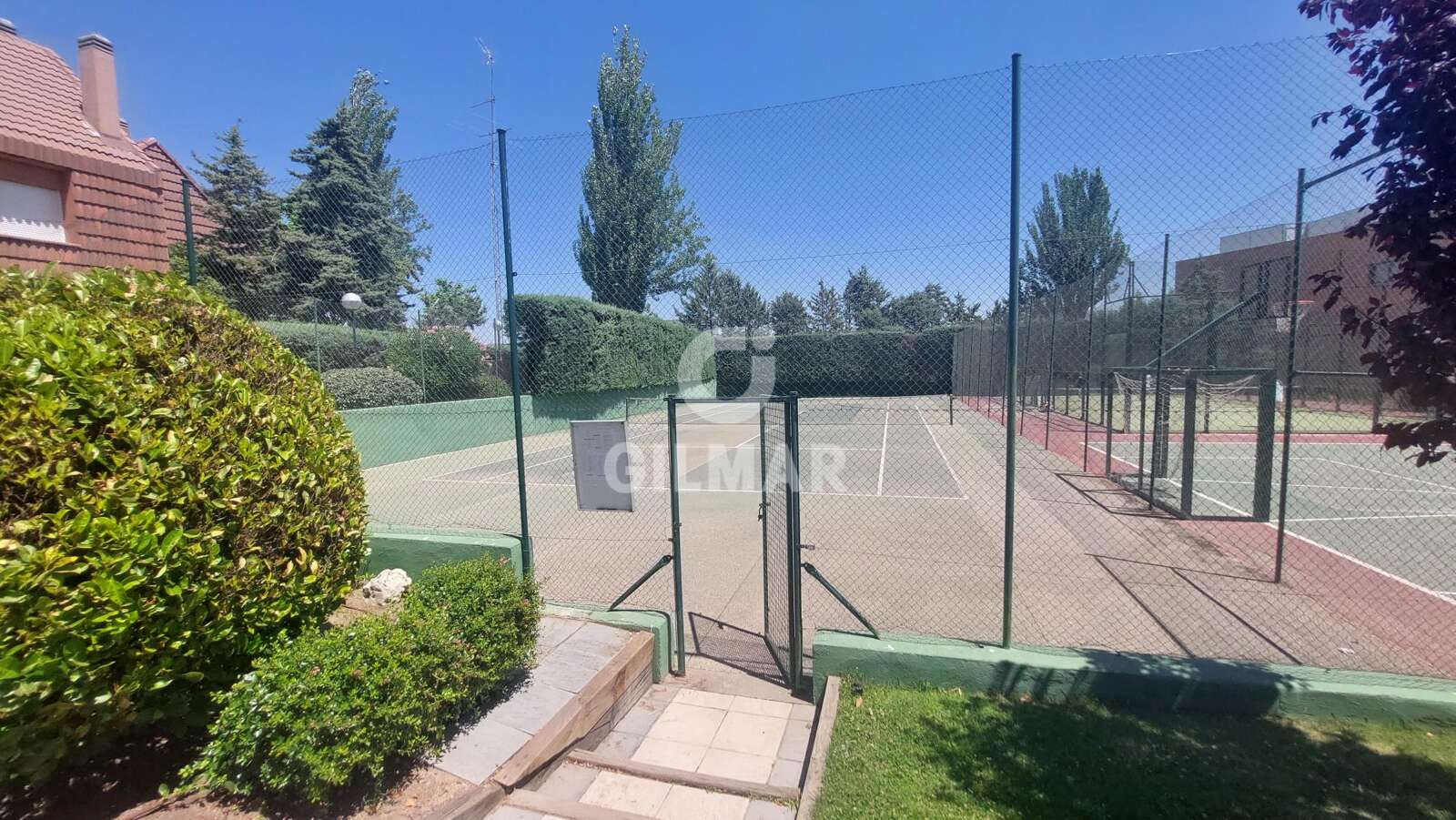 Property slider Gilmar