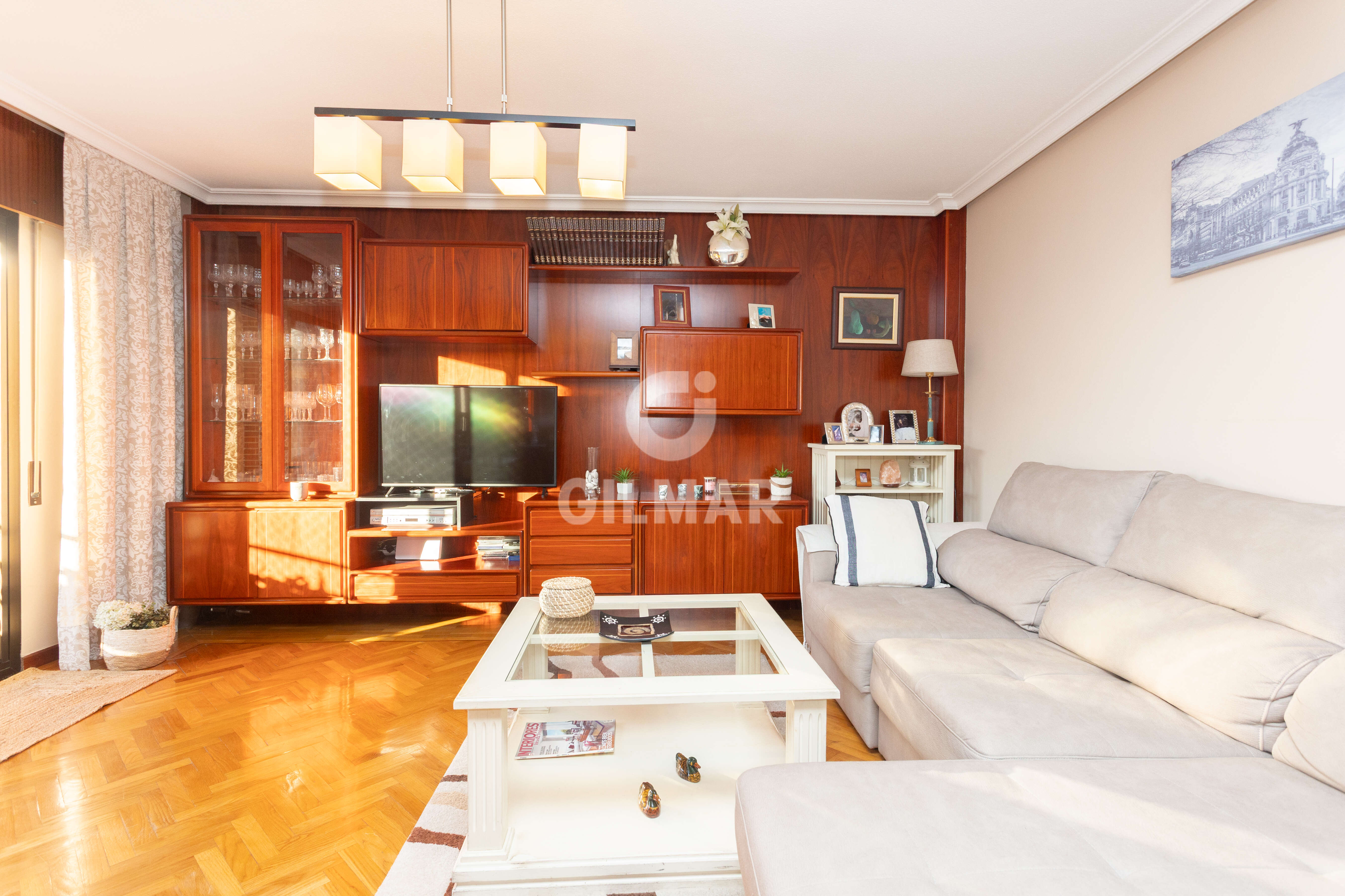 properties images