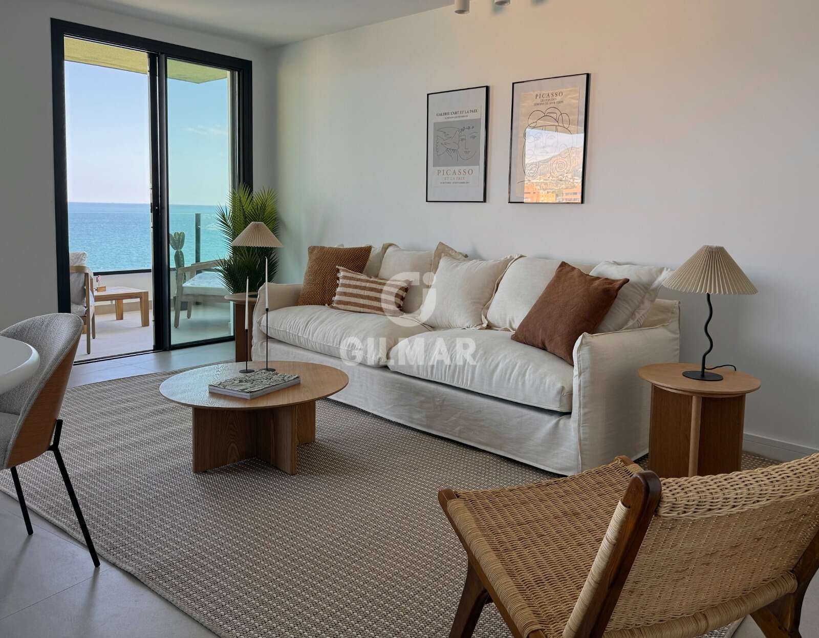 Property slider Gilmar