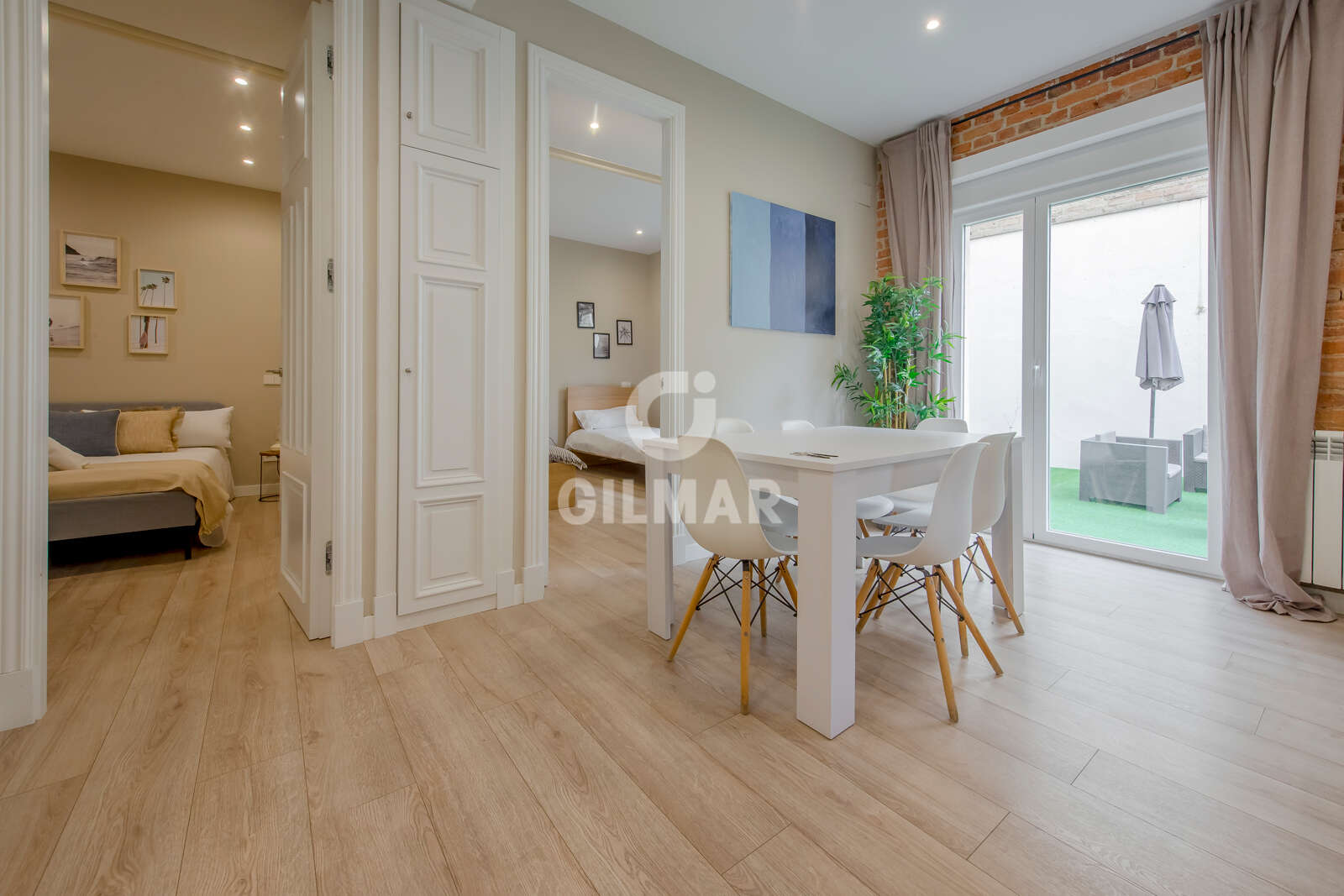 Property slider Gilmar