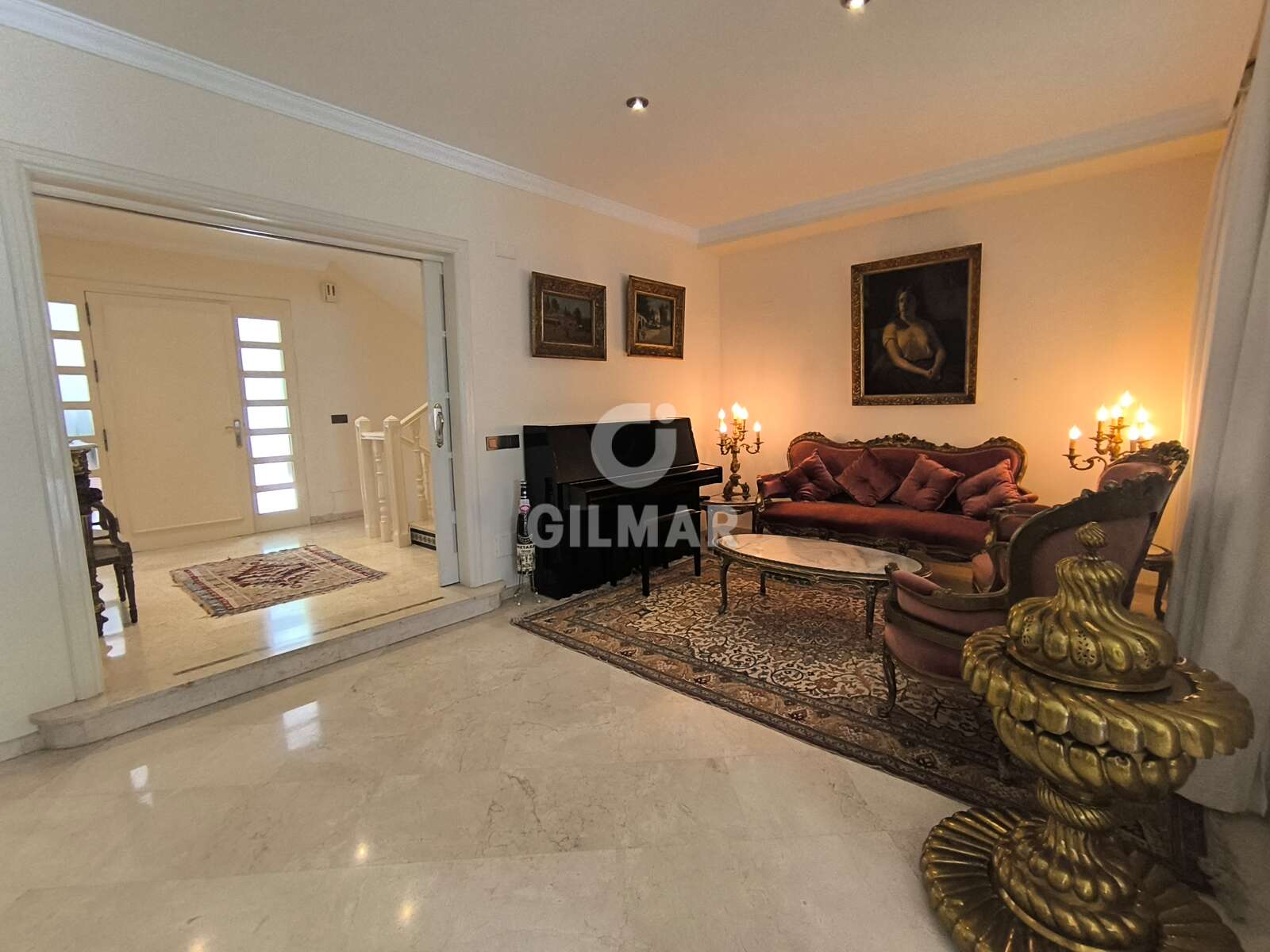 Property slider Gilmar