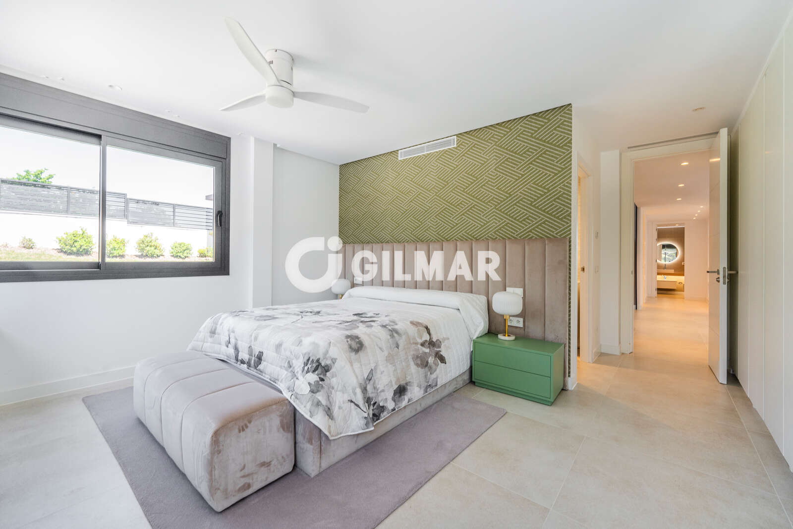 Property slider Gilmar