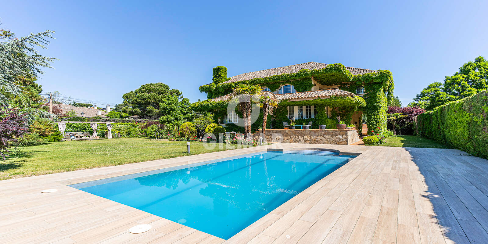 Property slider Gilmar