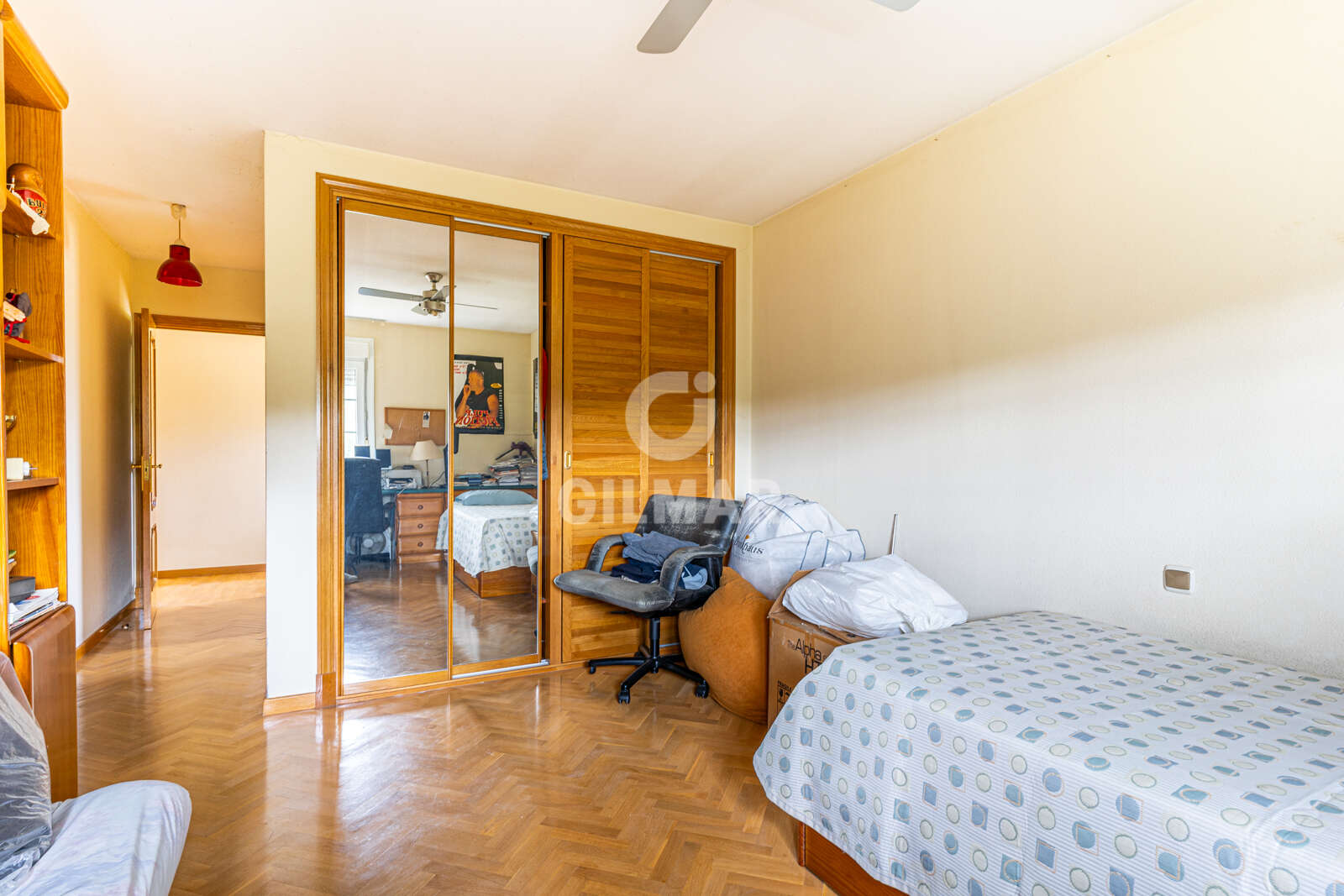 Property slider Gilmar