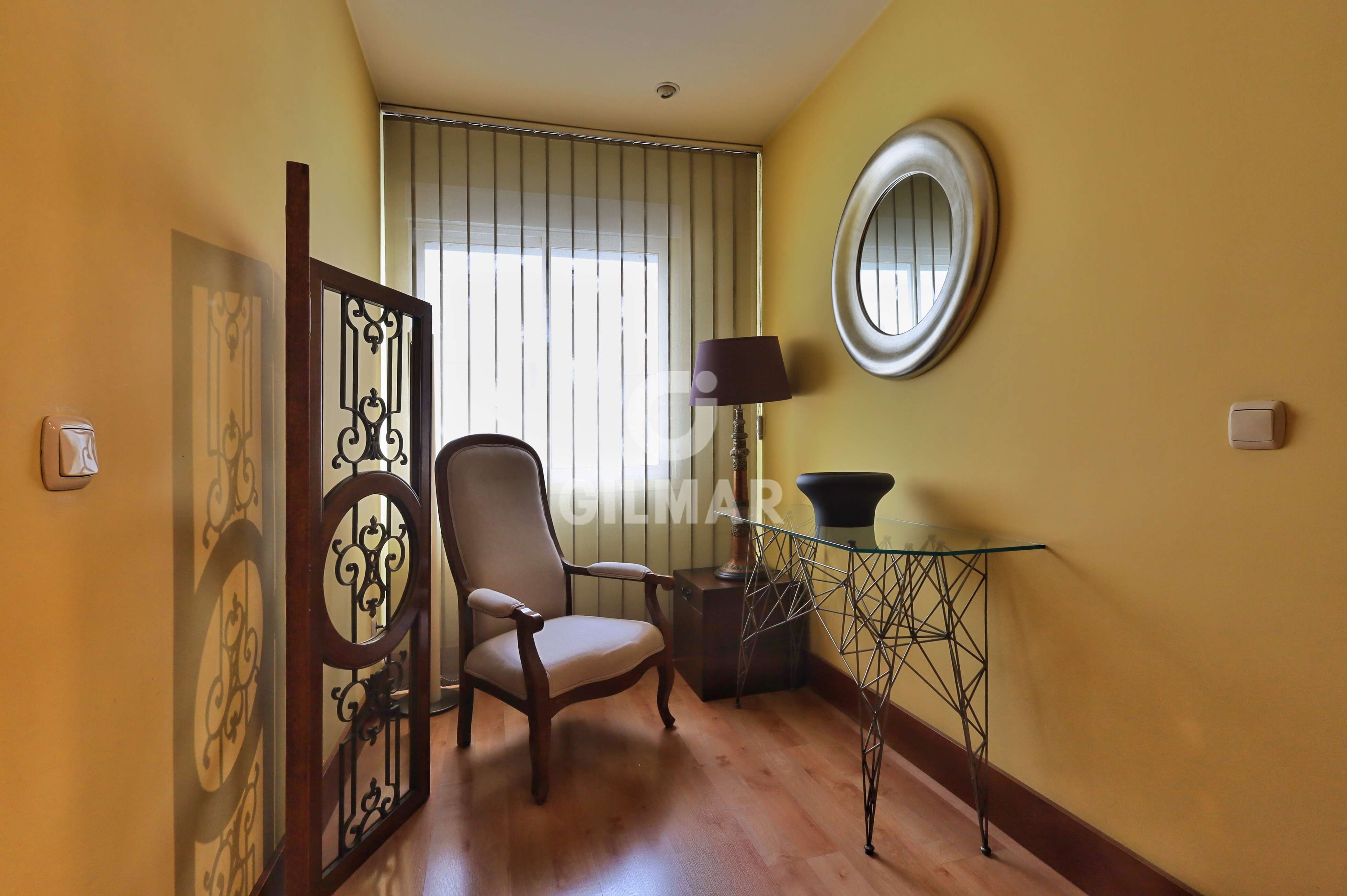 properties images