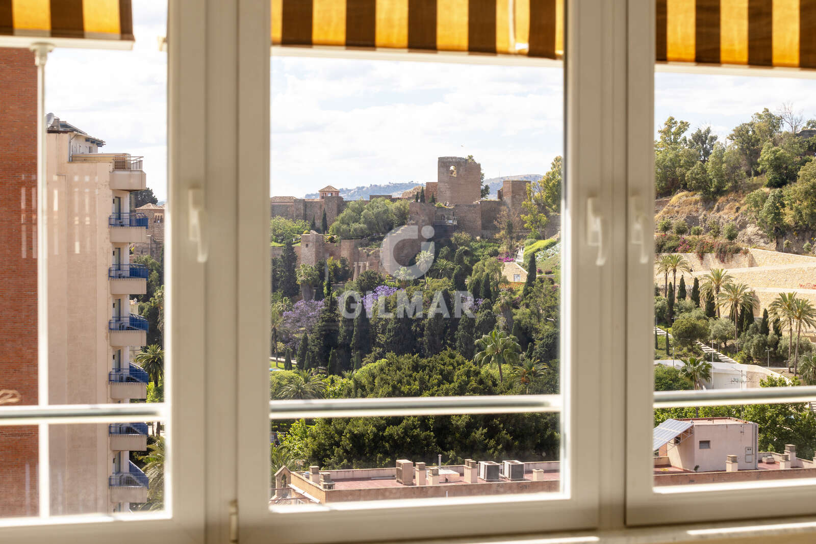 Property slider Gilmar