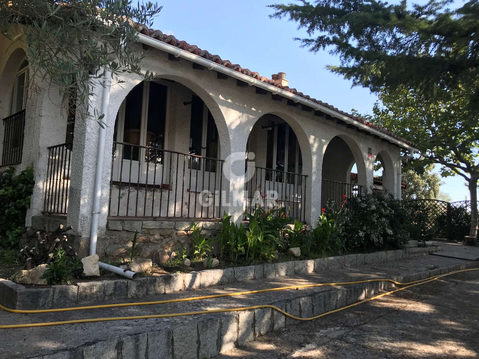 Property slider Gilmar