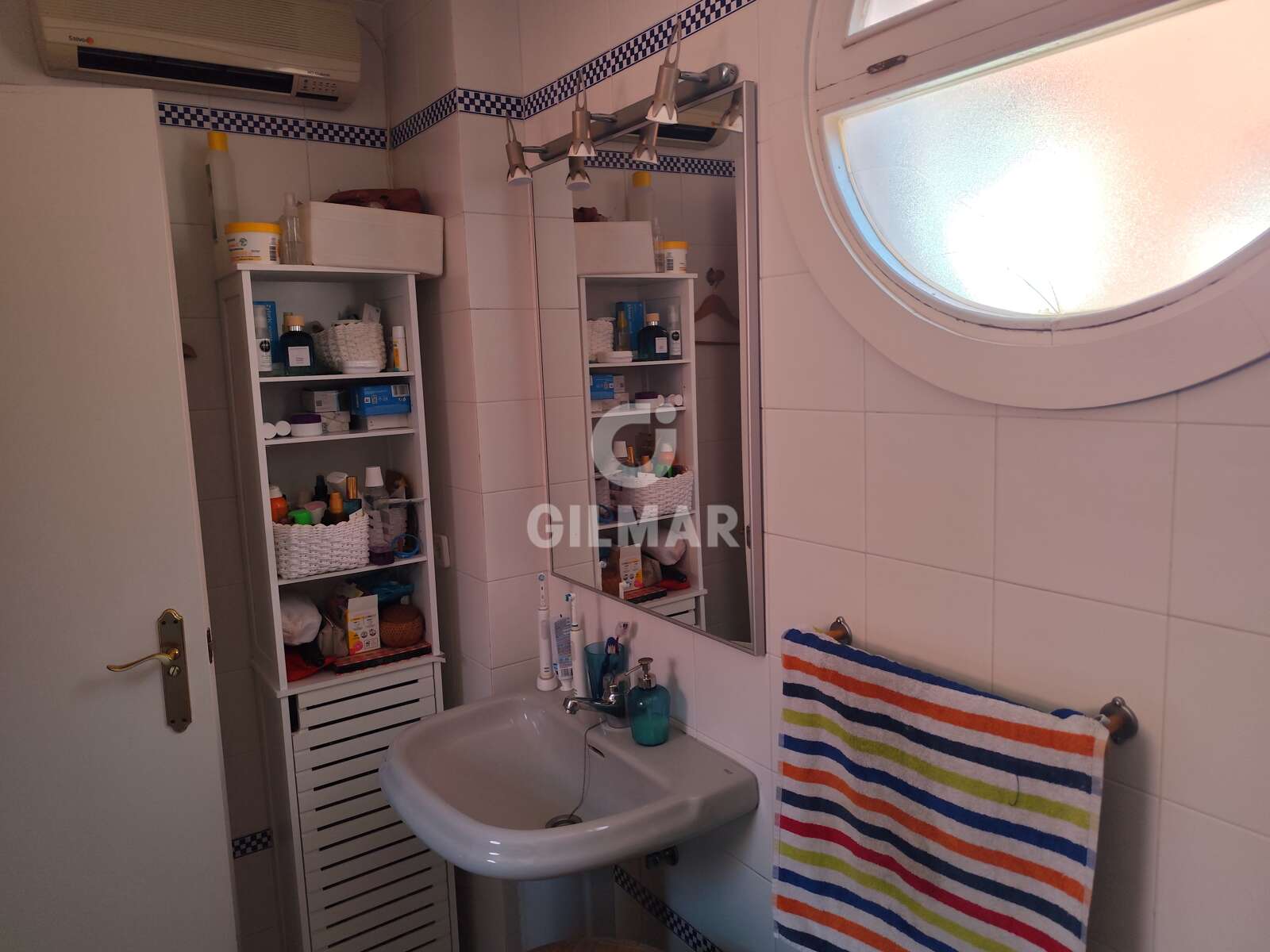Property slider Gilmar
