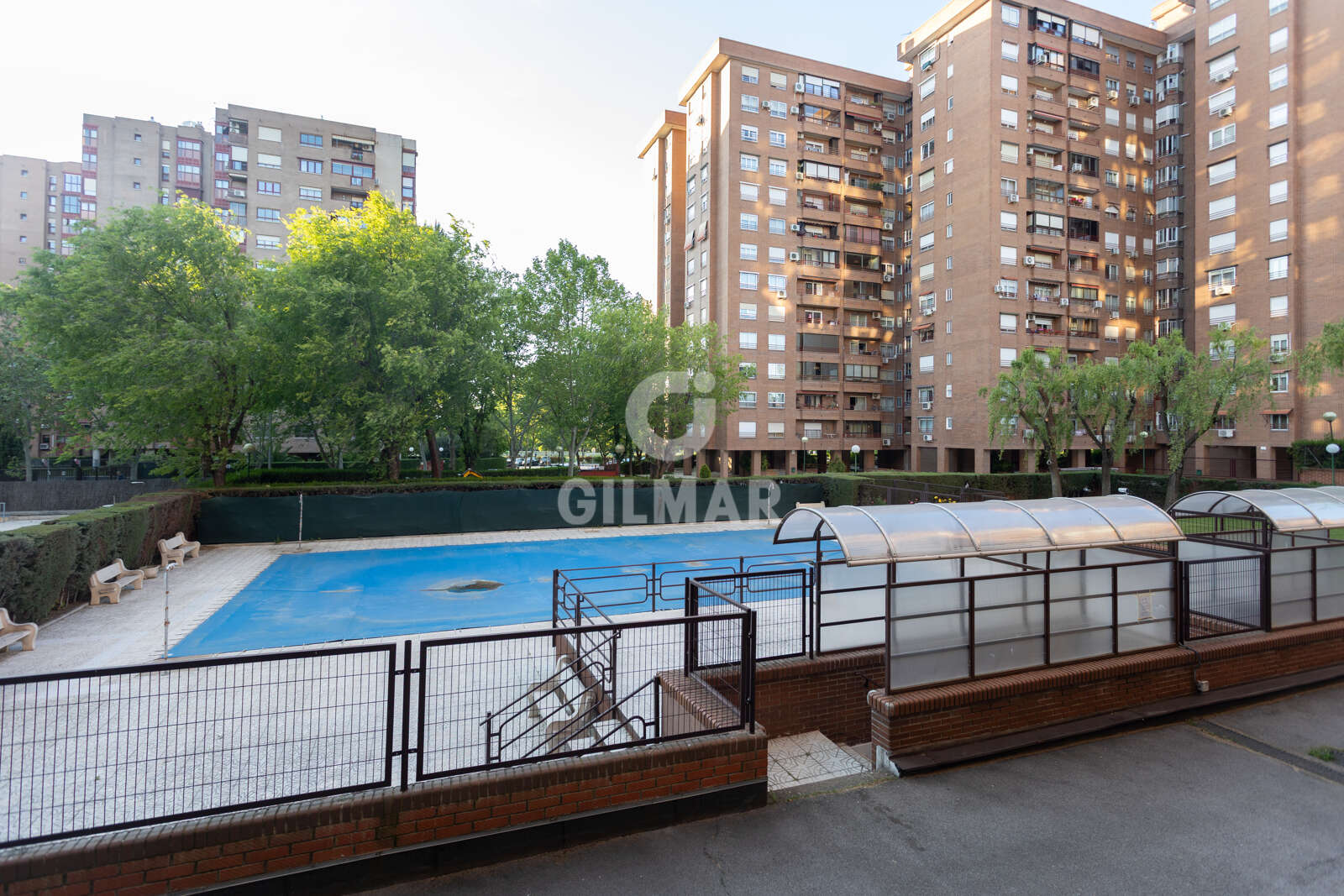 Property slider Gilmar