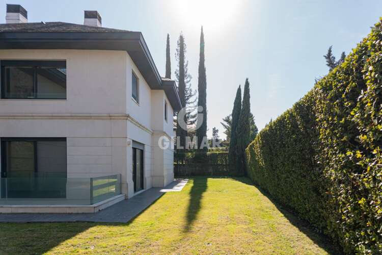Chalet Independiente en venta en La Florida – Madrid | Gilmar