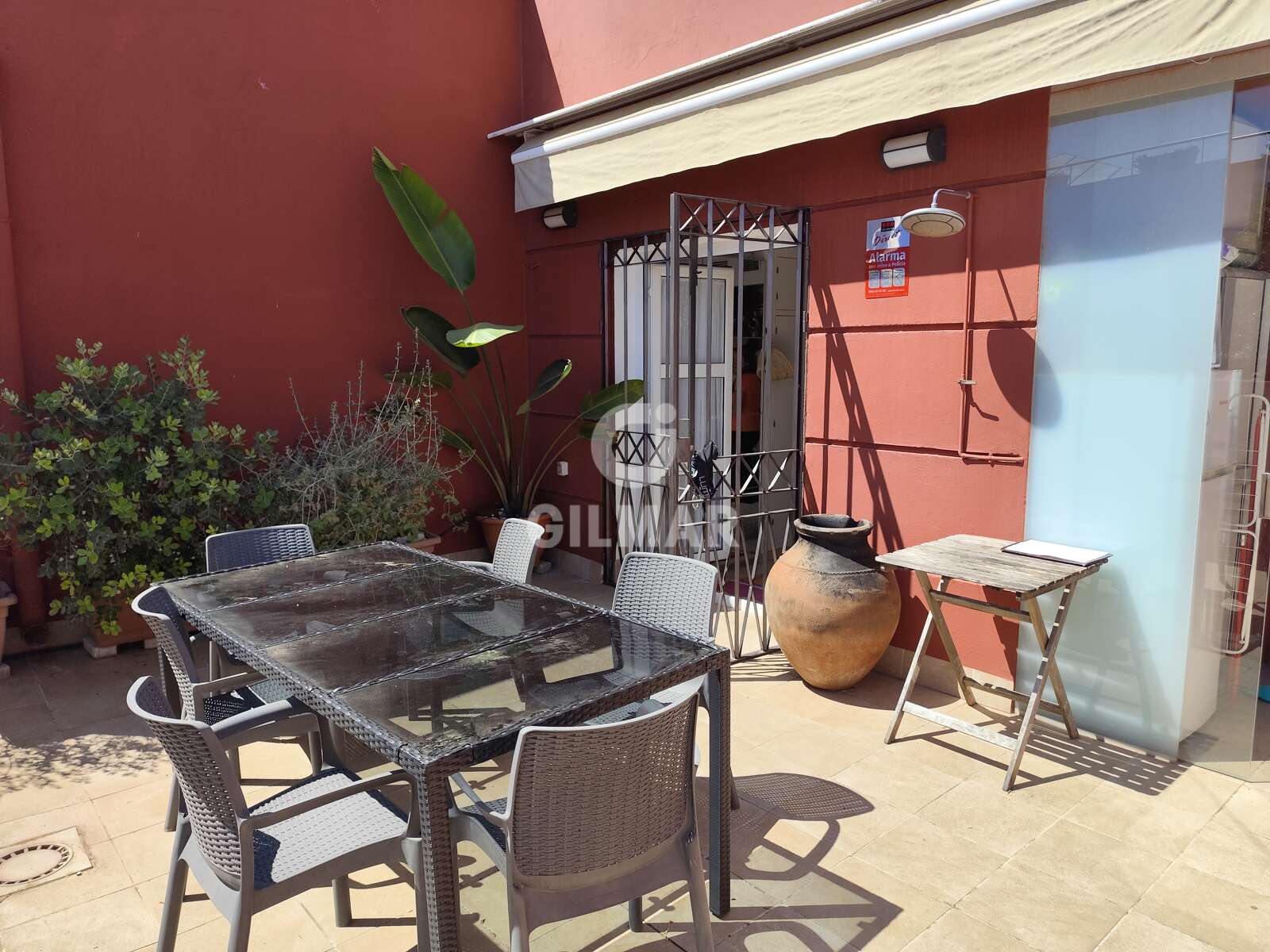 Property slider Gilmar