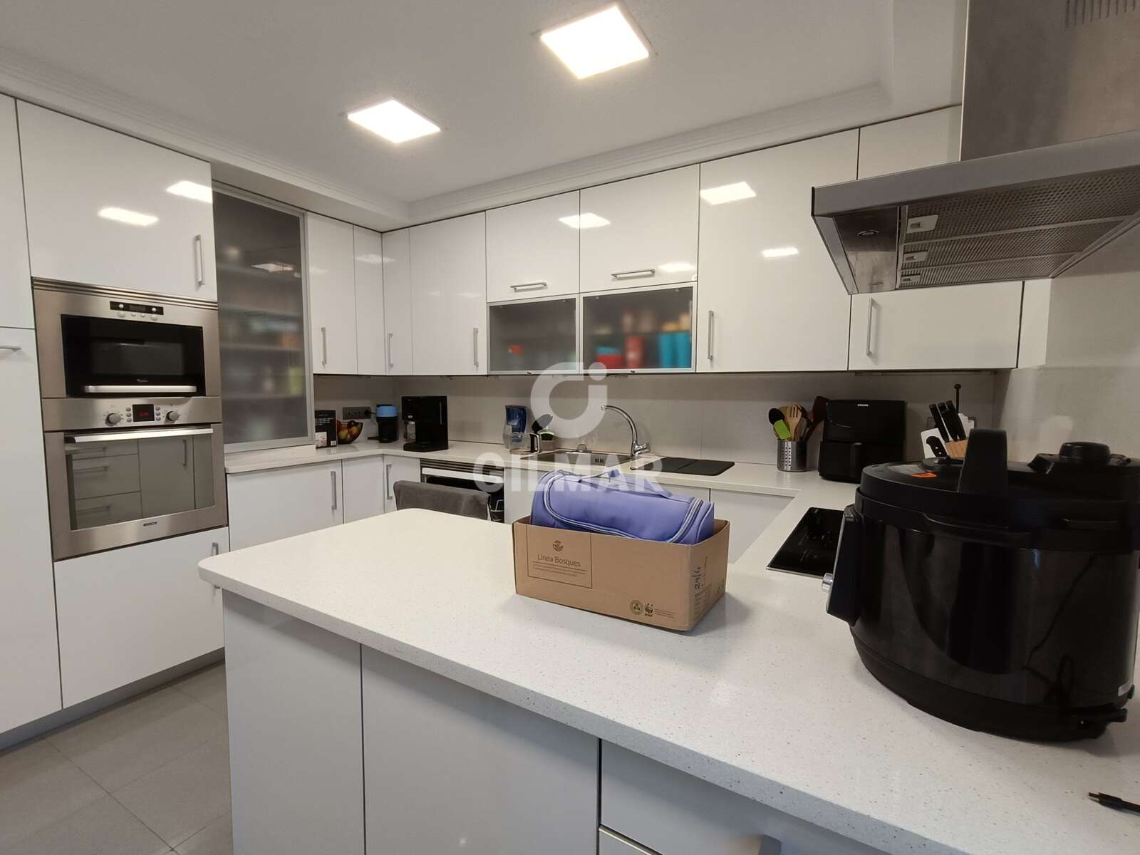 Property slider Gilmar