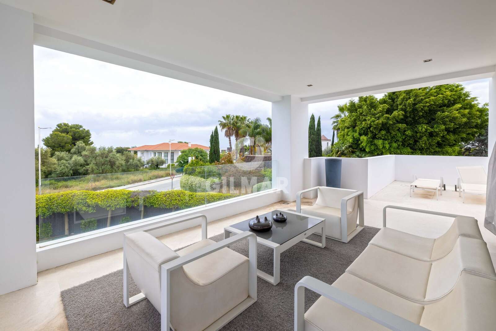 Property slider Gilmar