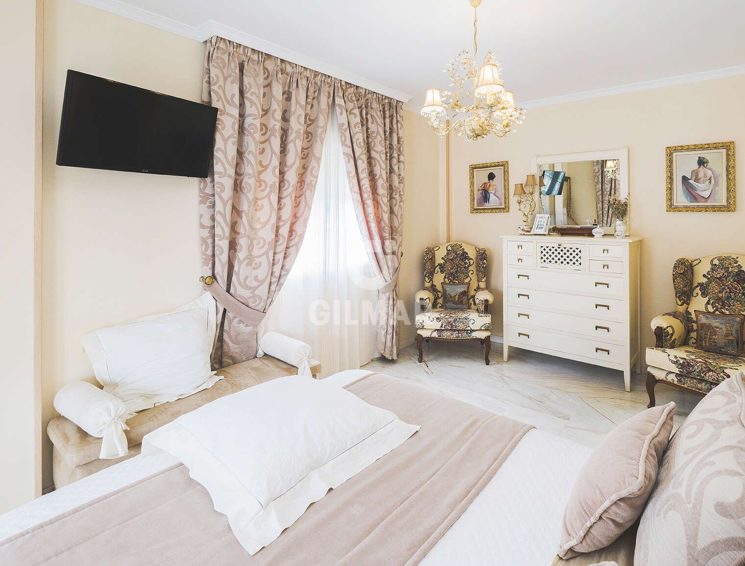 Property slider Gilmar