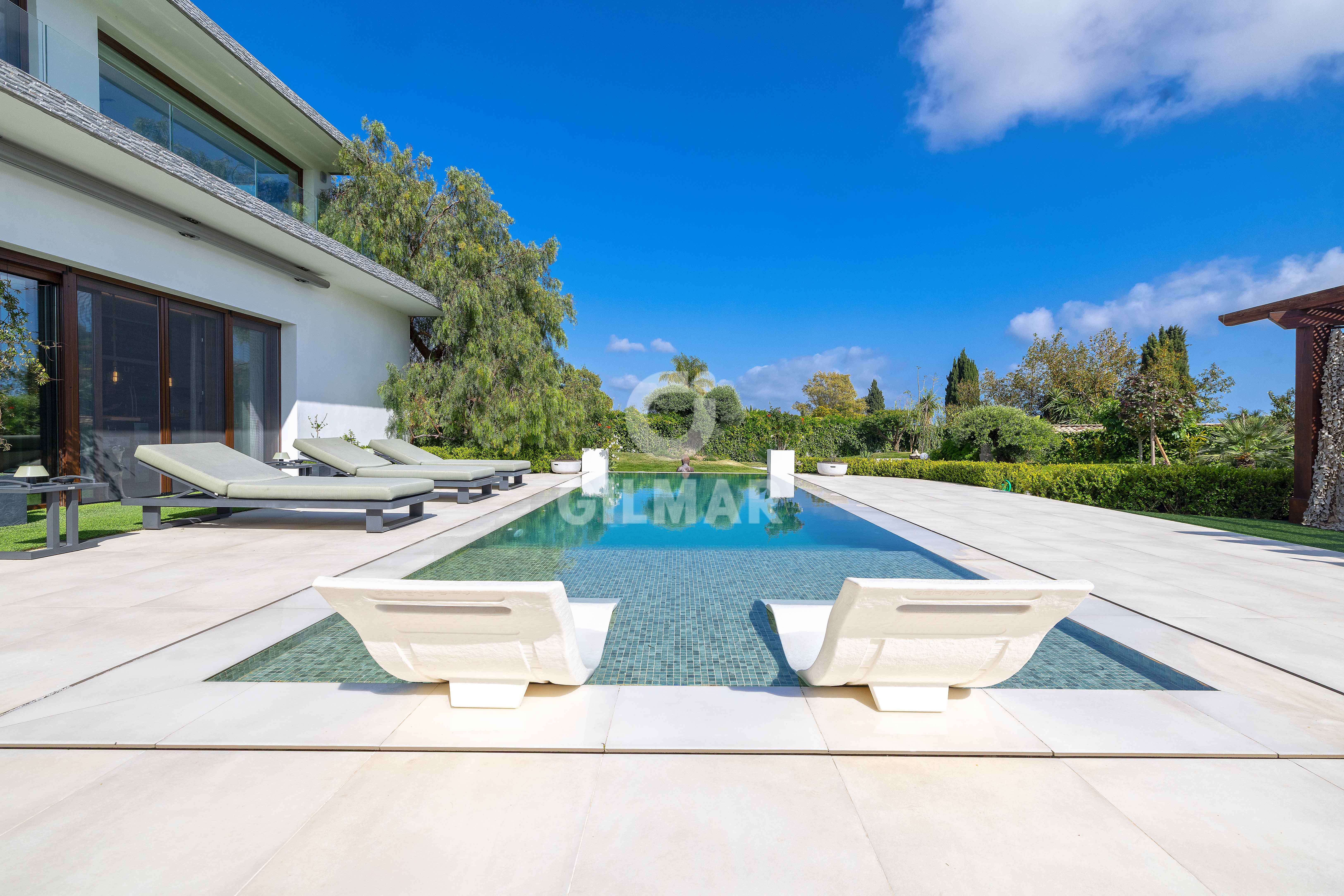 Villa Villa Accommodation in Benahavis