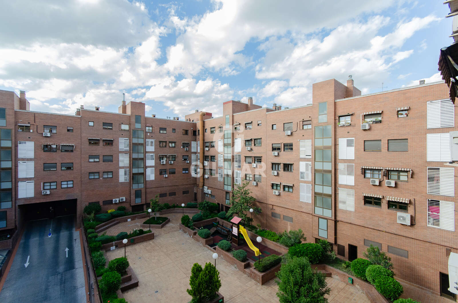 Property slider Gilmar