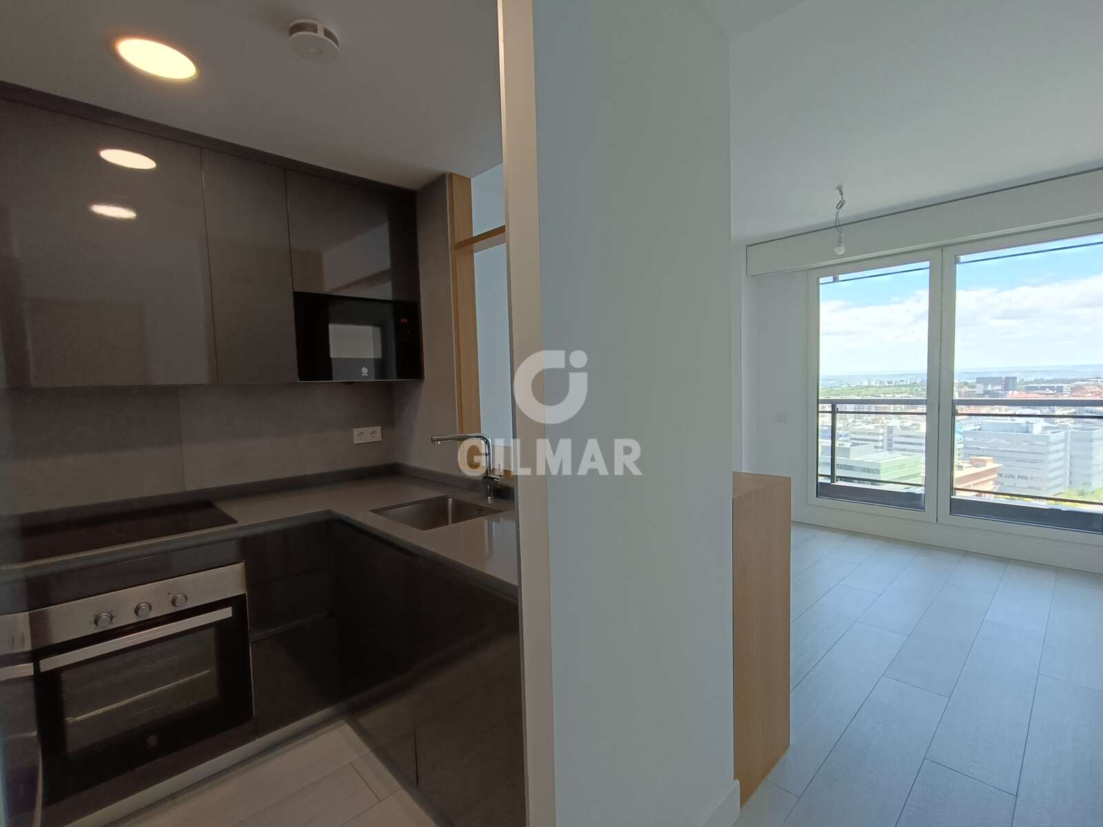 Property slider Gilmar