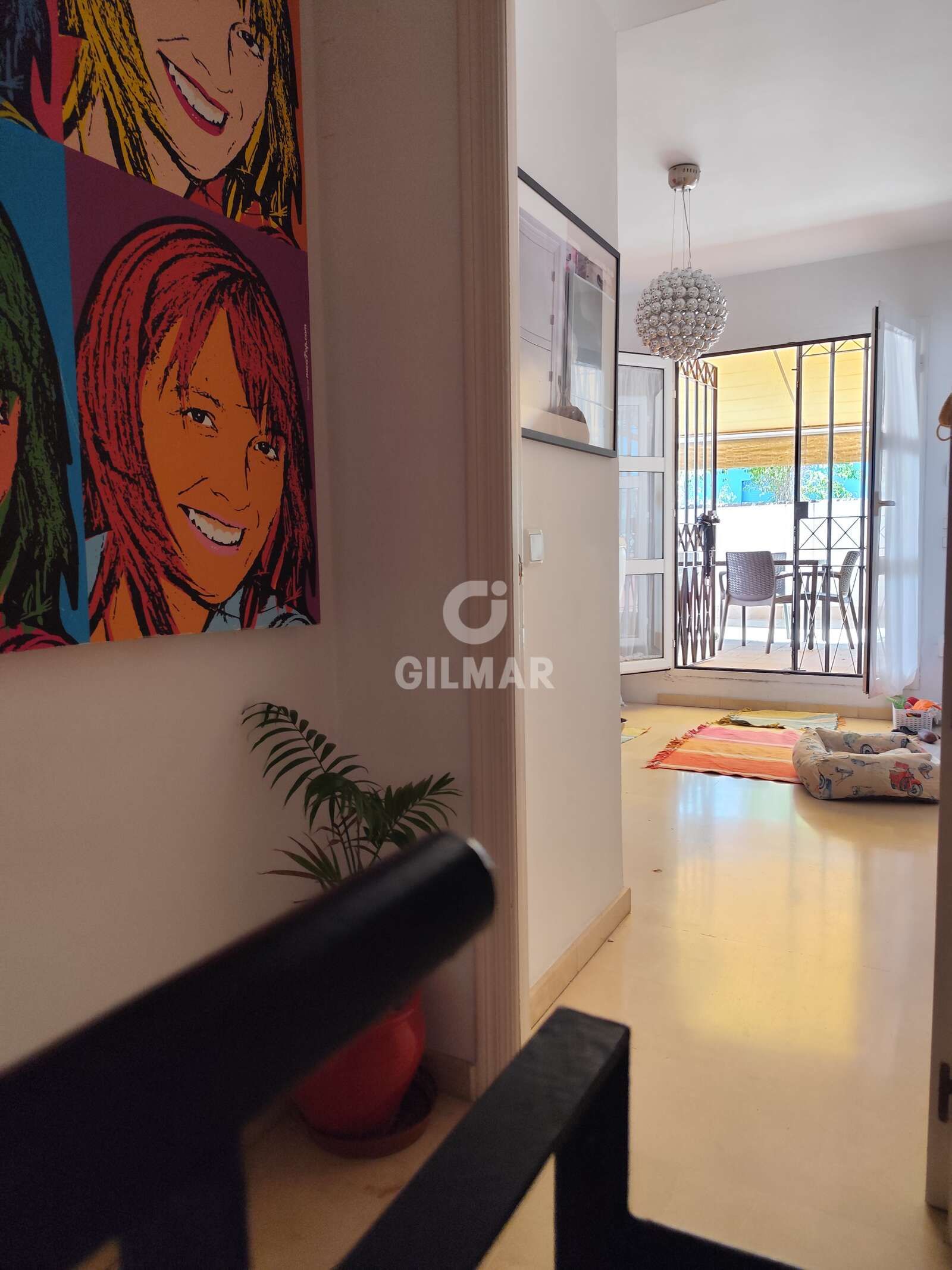 Property slider Gilmar