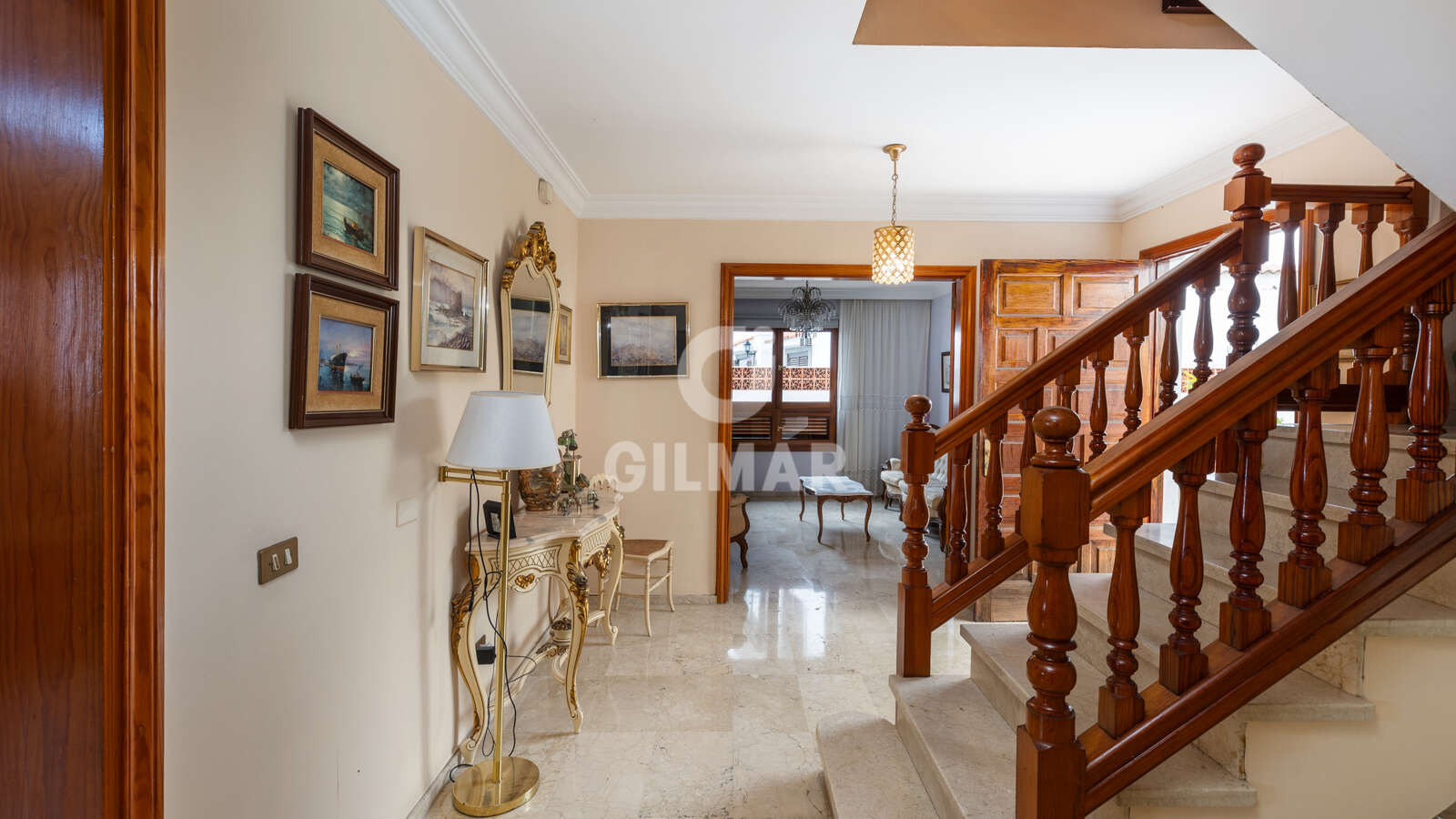 Property slider Gilmar