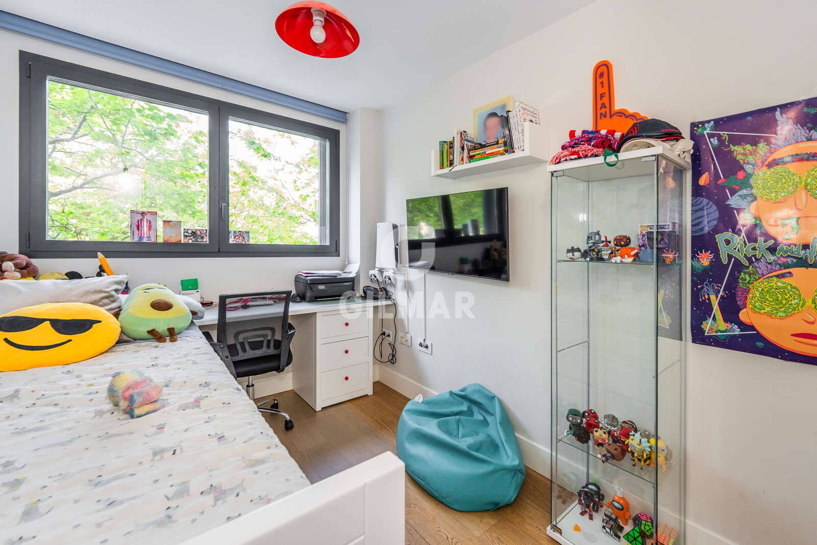 Property slider Gilmar