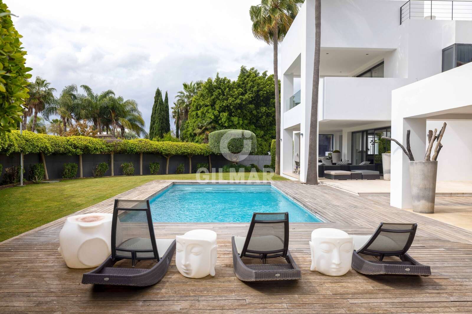 Property slider Gilmar