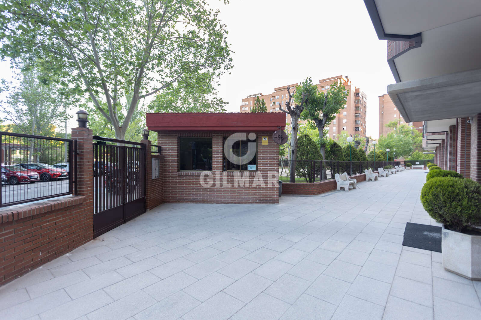 Property slider Gilmar