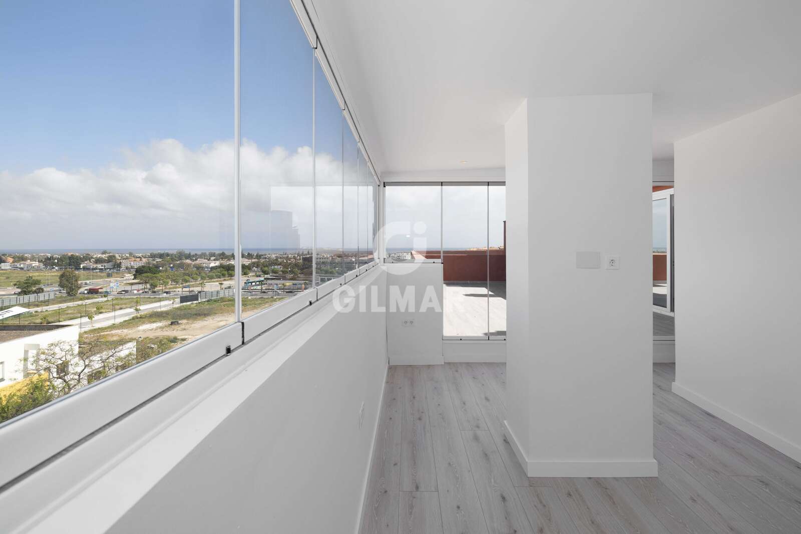Property slider Gilmar