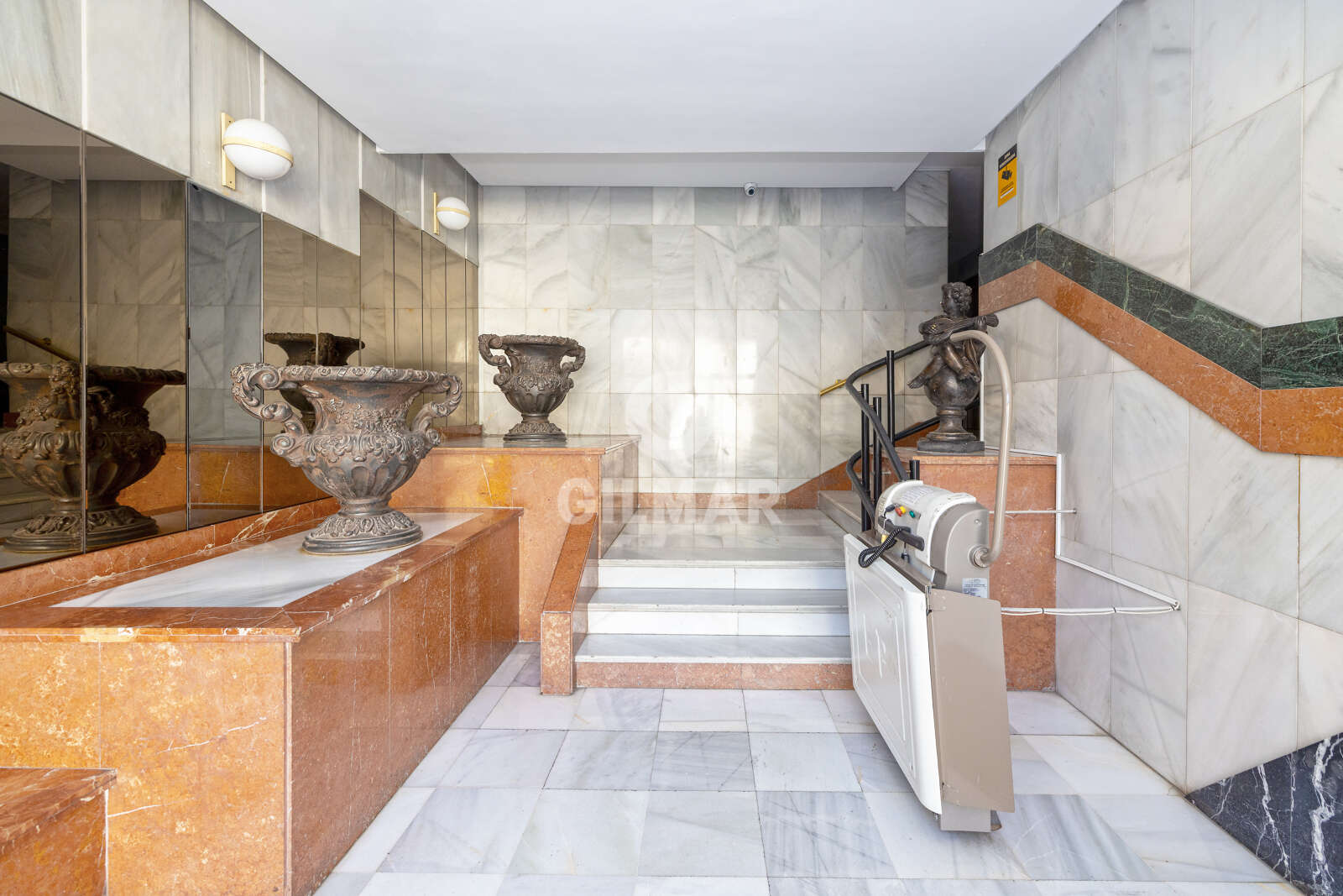 Property slider Gilmar