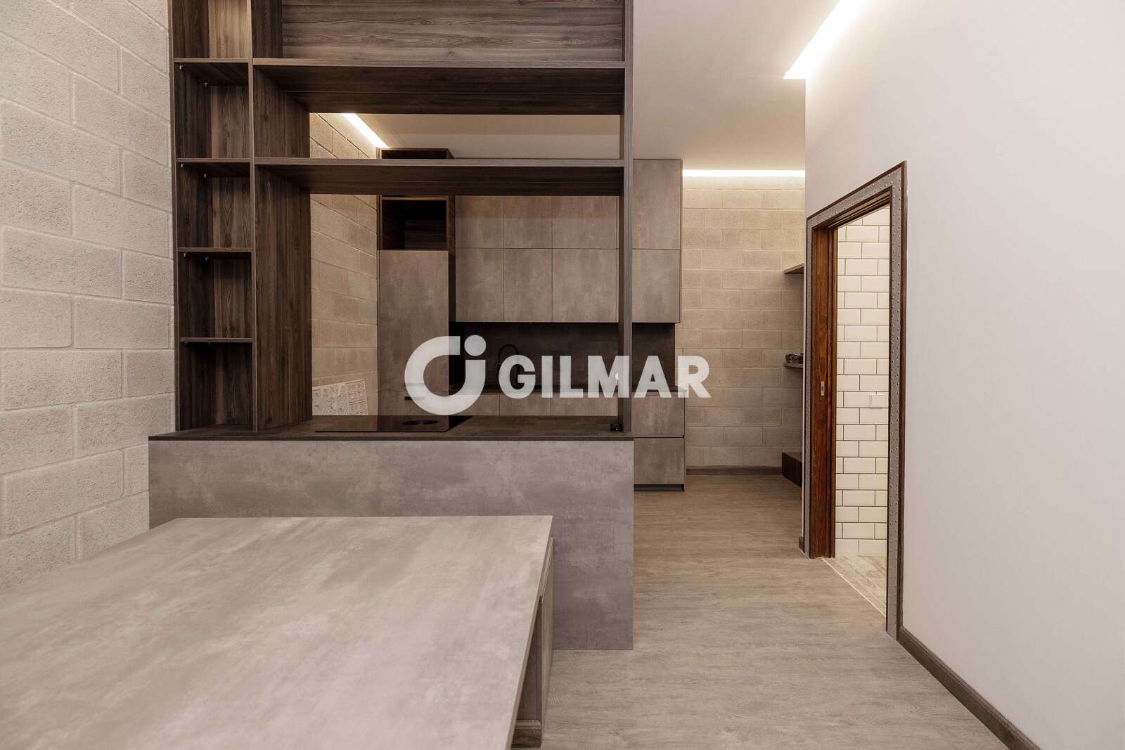 Property slider Gilmar