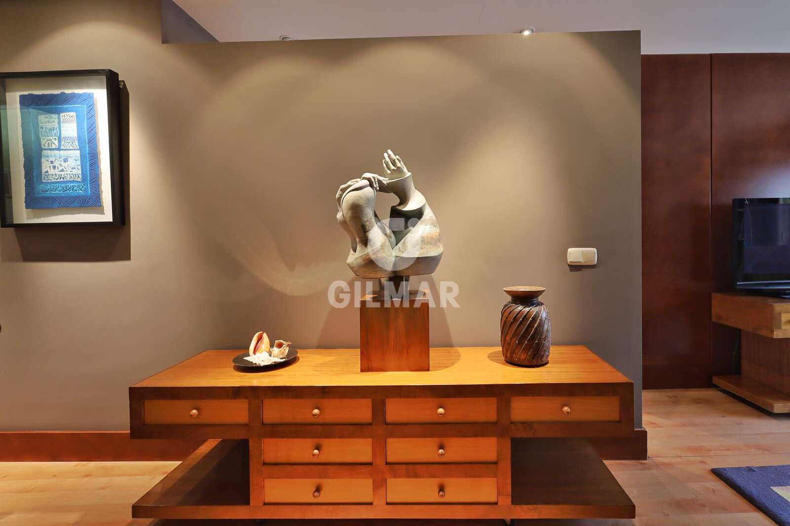 Property slider Gilmar