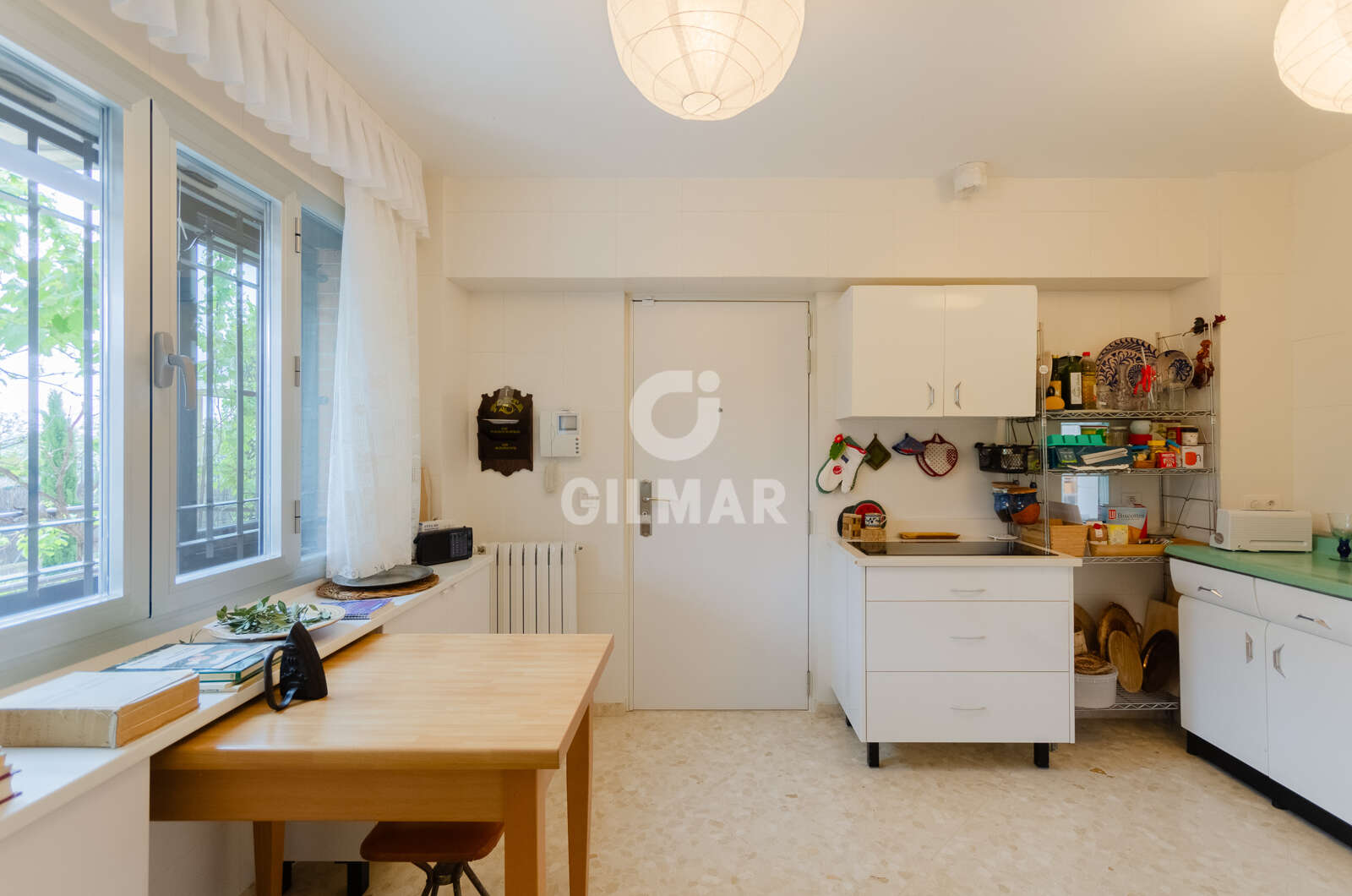 Property slider Gilmar