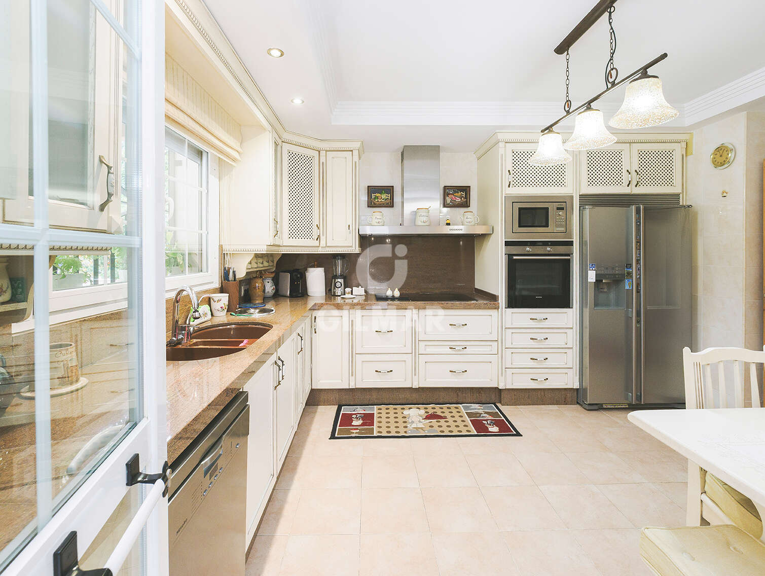 Property slider Gilmar