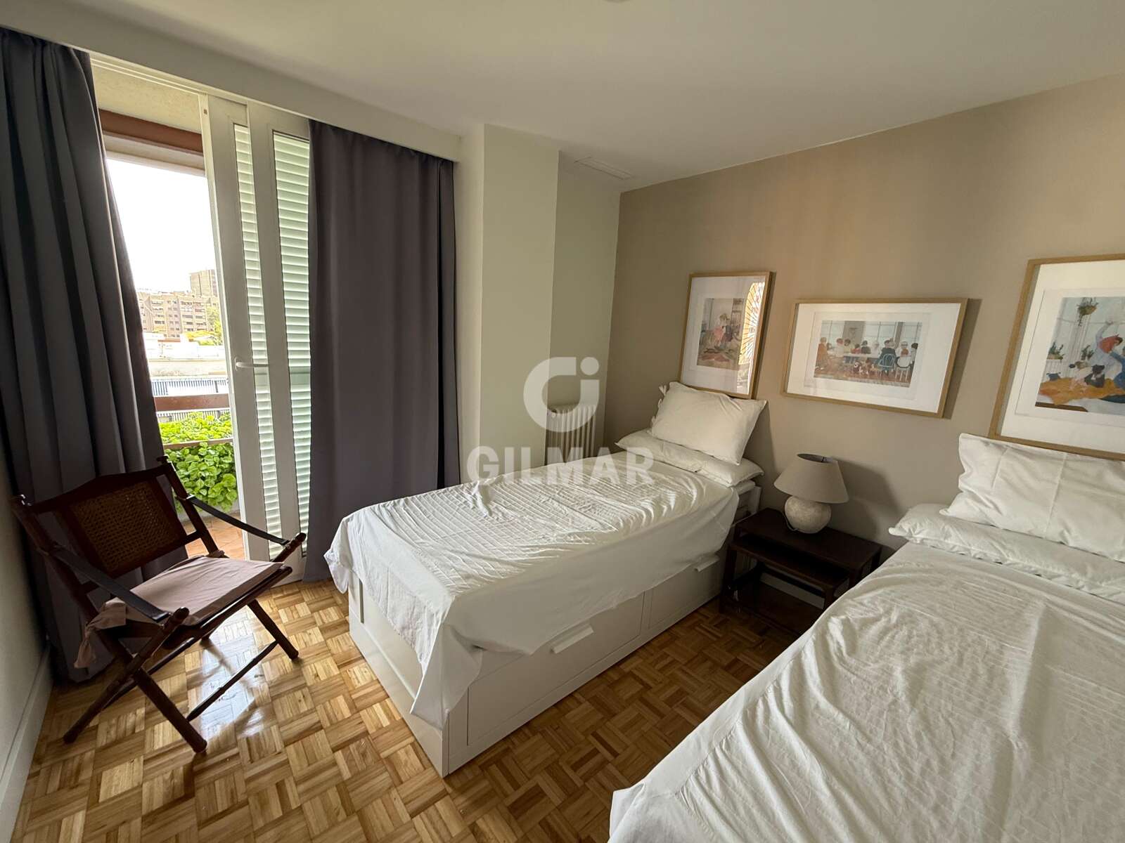 Property slider Gilmar