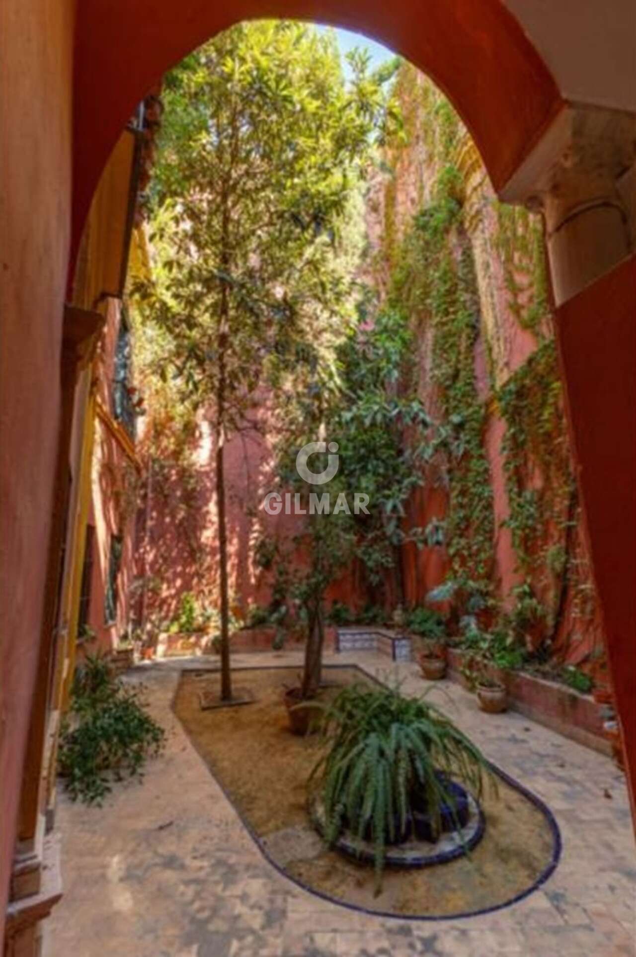 Property slider Gilmar