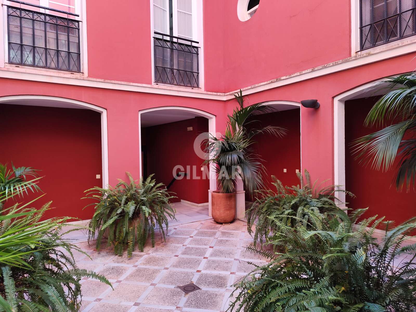 Property slider Gilmar
