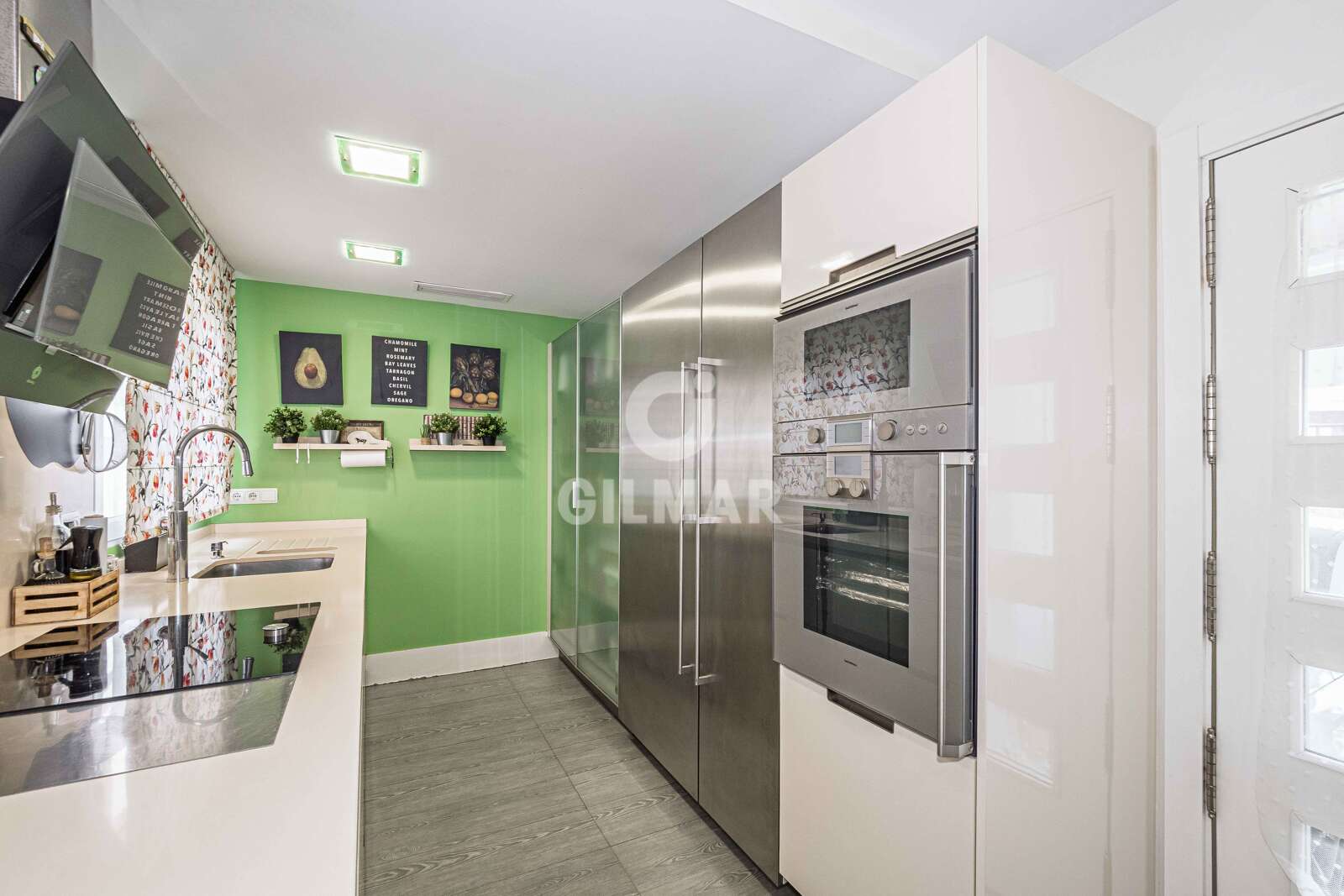 Property slider Gilmar