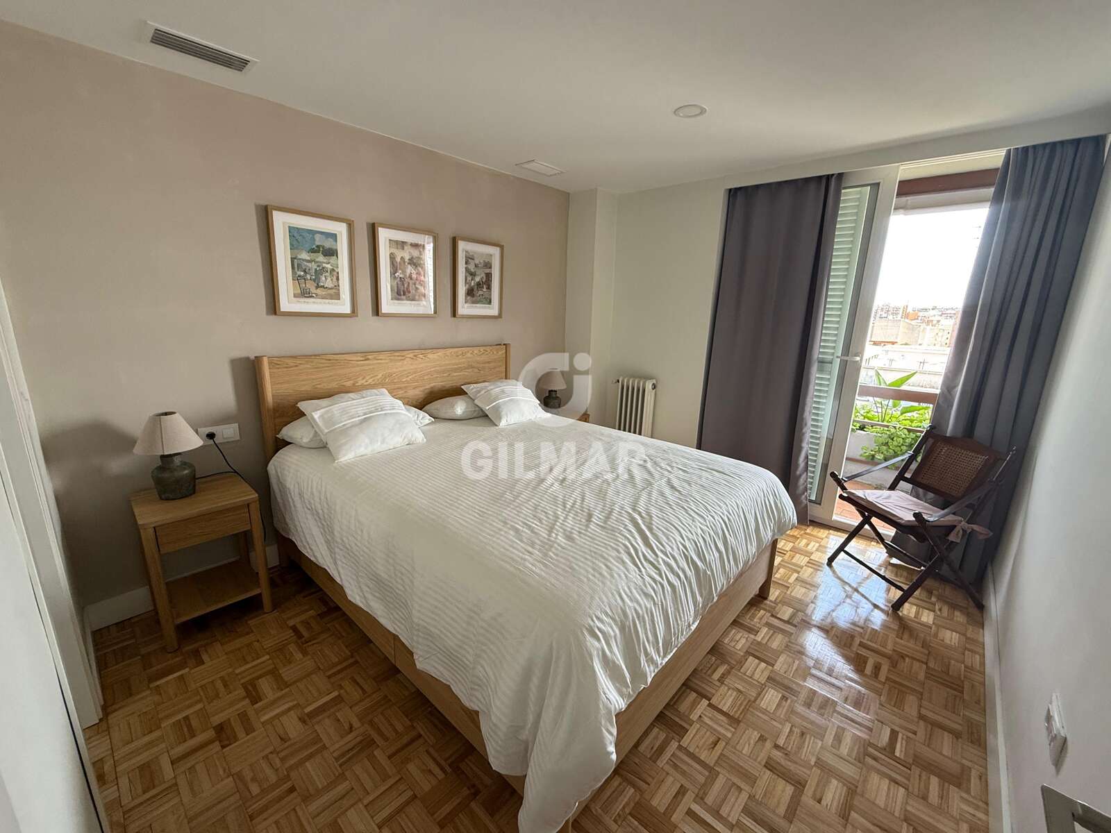 Property slider Gilmar