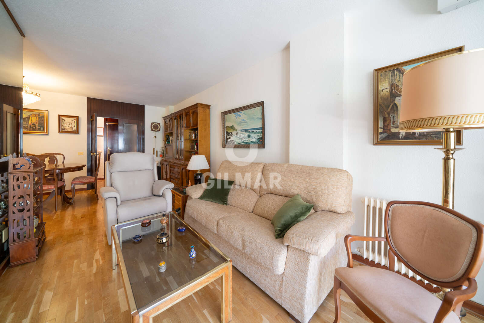 Property slider Gilmar