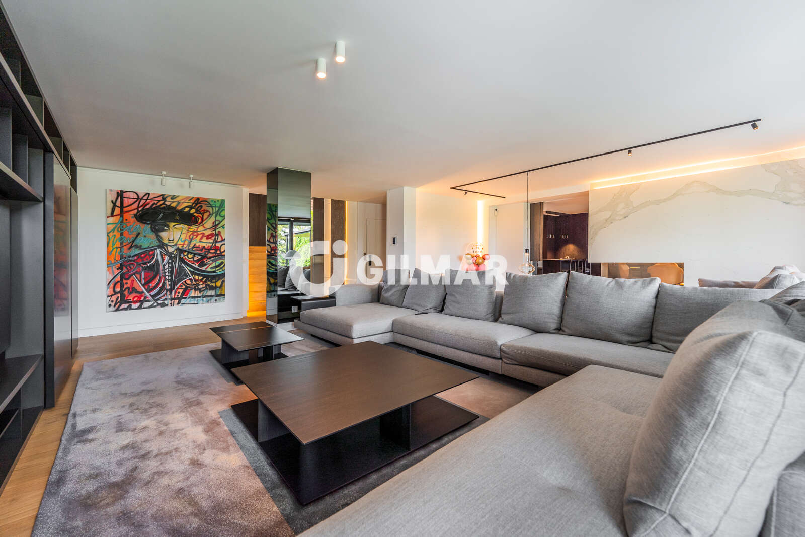 Property slider Gilmar
