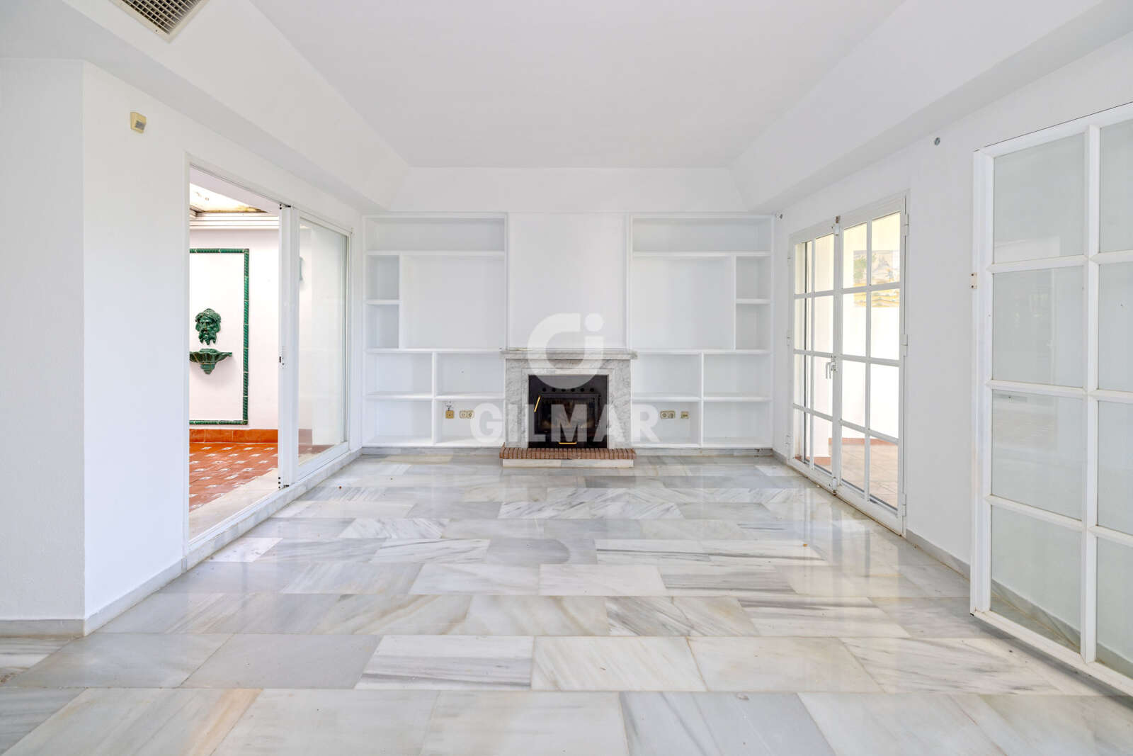 Property slider Gilmar