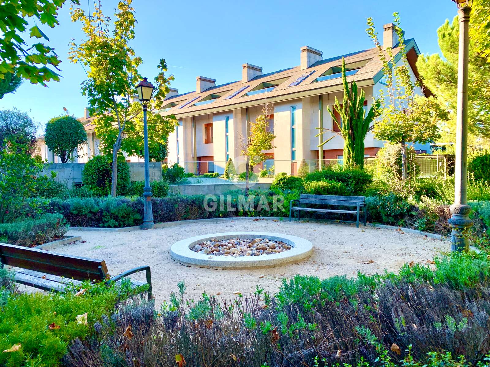 Property slider Gilmar