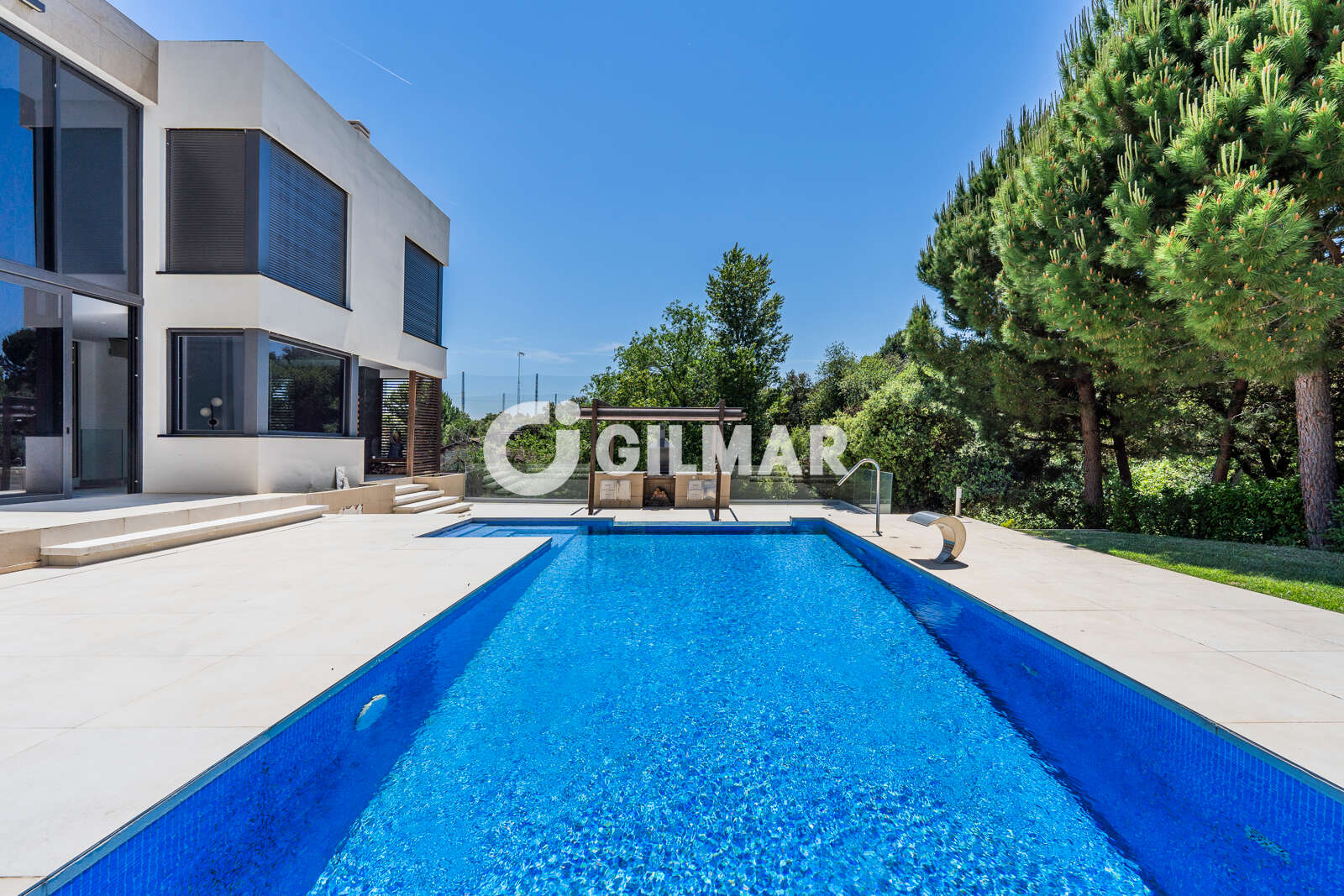 Property slider Gilmar