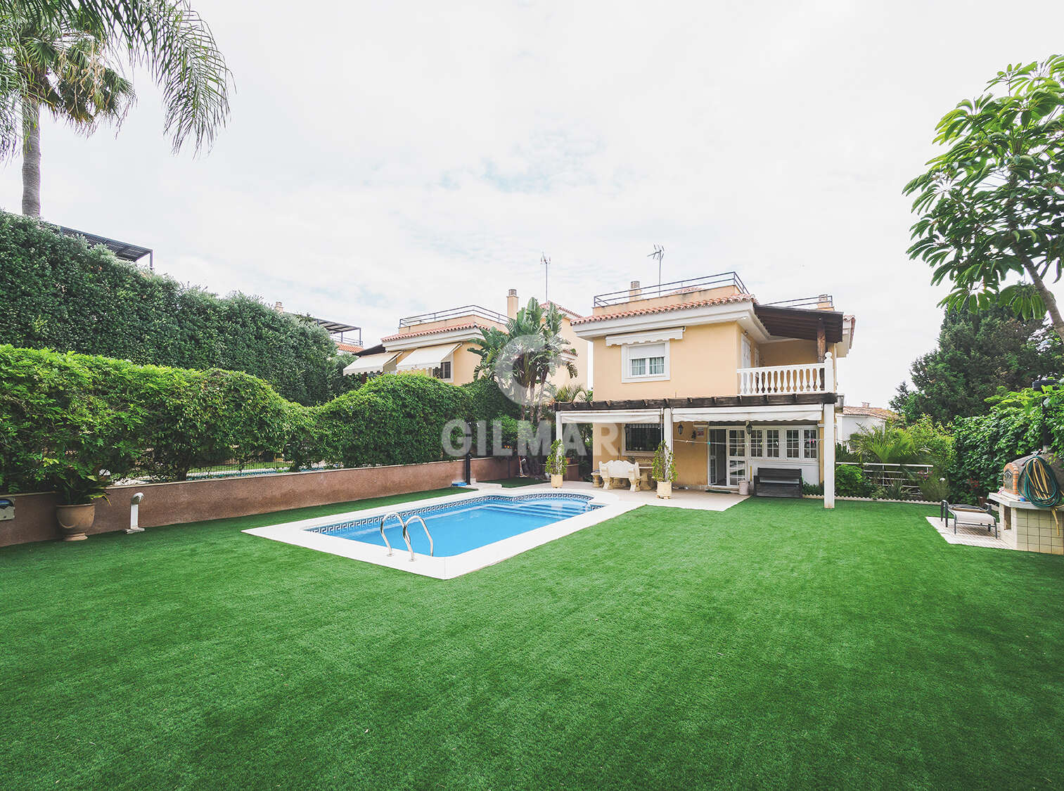 Property slider Gilmar