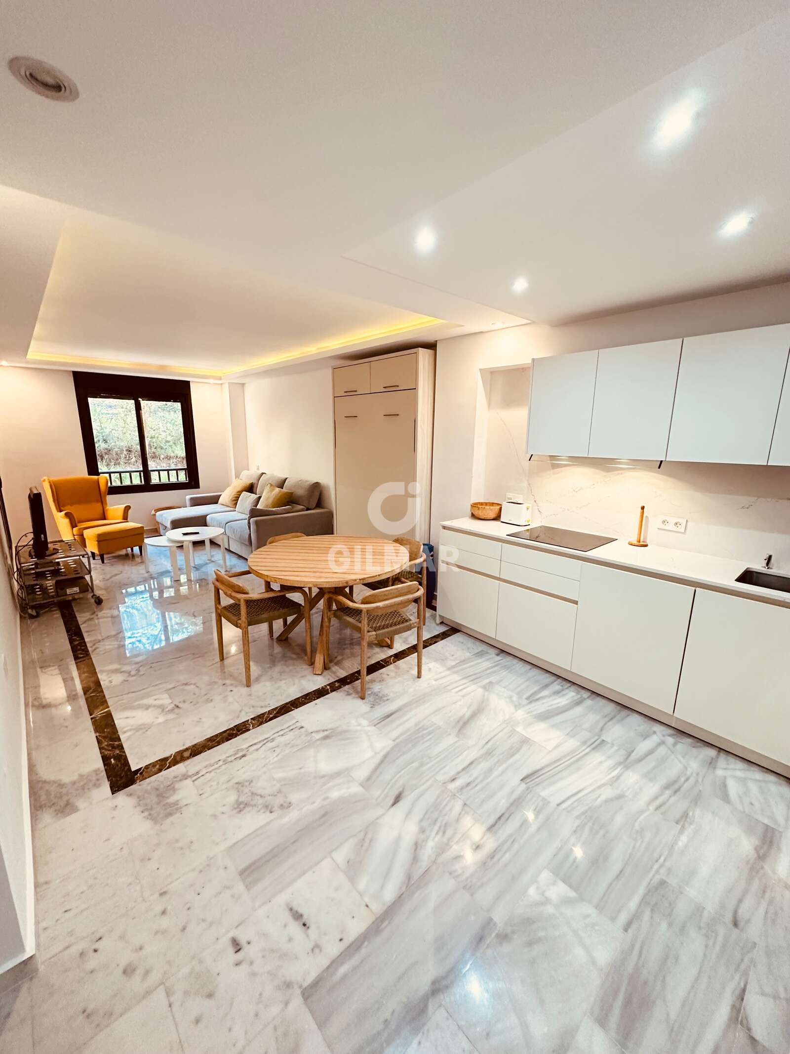 Property slider Gilmar