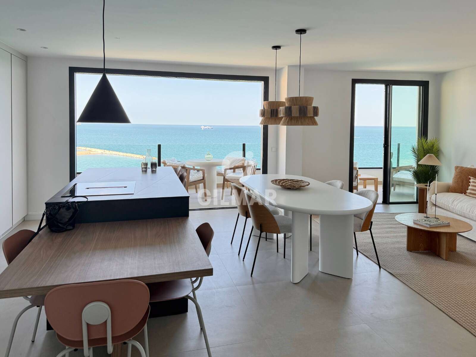 Property slider Gilmar