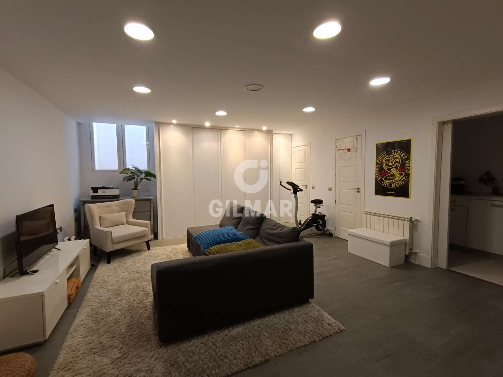 Property slider Gilmar
