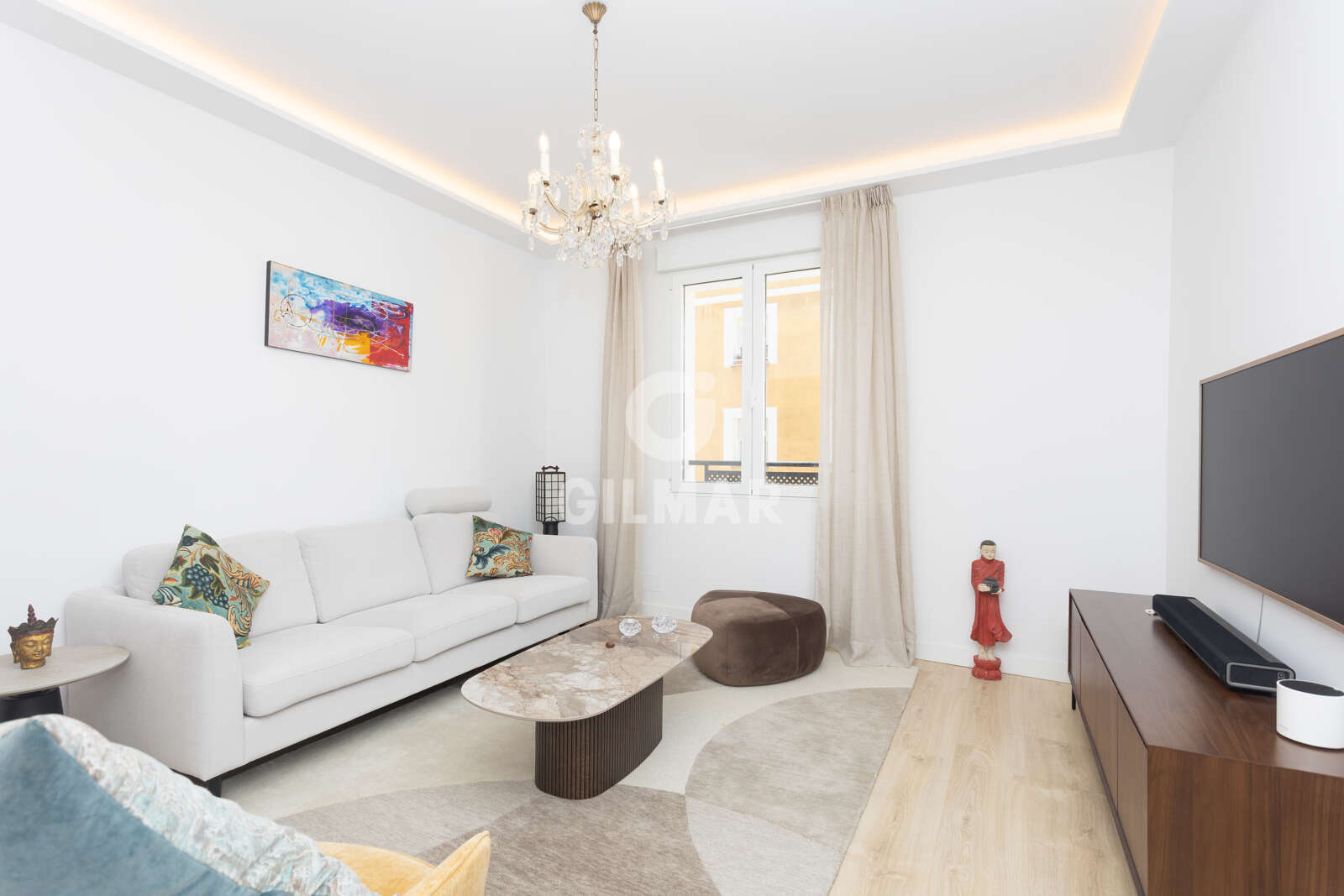 Property slider Gilmar