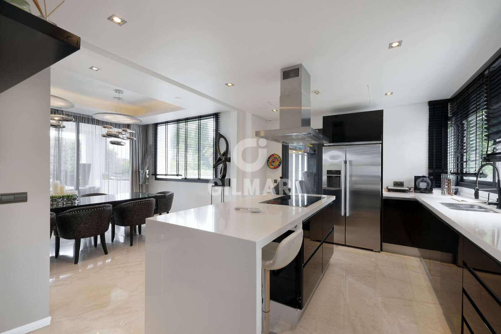 Property slider Gilmar