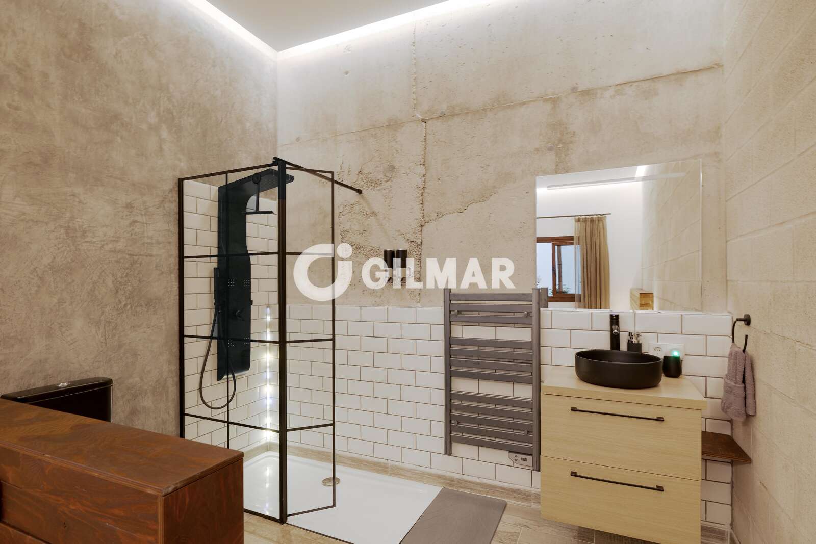 Property slider Gilmar